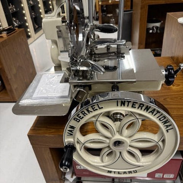 Volano B114 Sonderanfertigung retro weiß