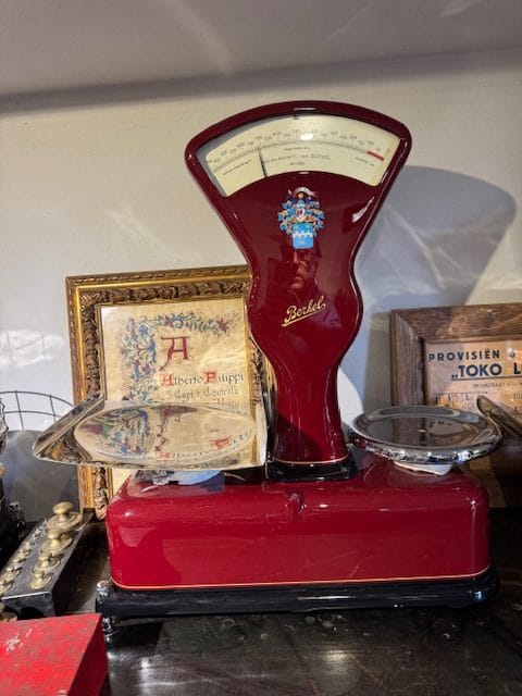 Berkel scale red II